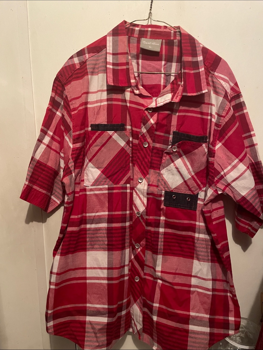 Men's Red Plaid Short-Sleeve Button-Down Shirt by